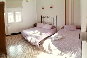 6 chambres, système d’insonorisation