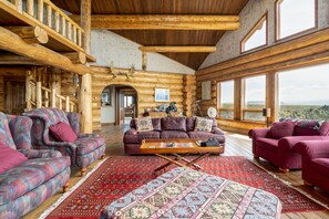 TV, DVD-spiller og kontorer