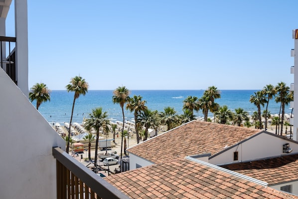 Balcony view - Nautilus Tourist Apartments (Larnaca)