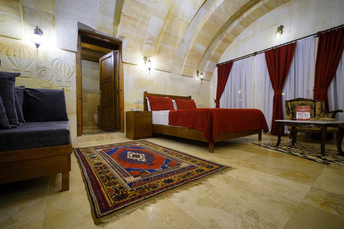 1 bedroom, Egyptian cotton sheets, premium bedding, minibar