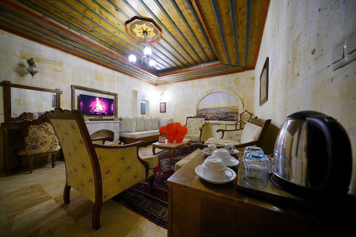 1 bedroom, Egyptian cotton sheets, premium bedding, minibar