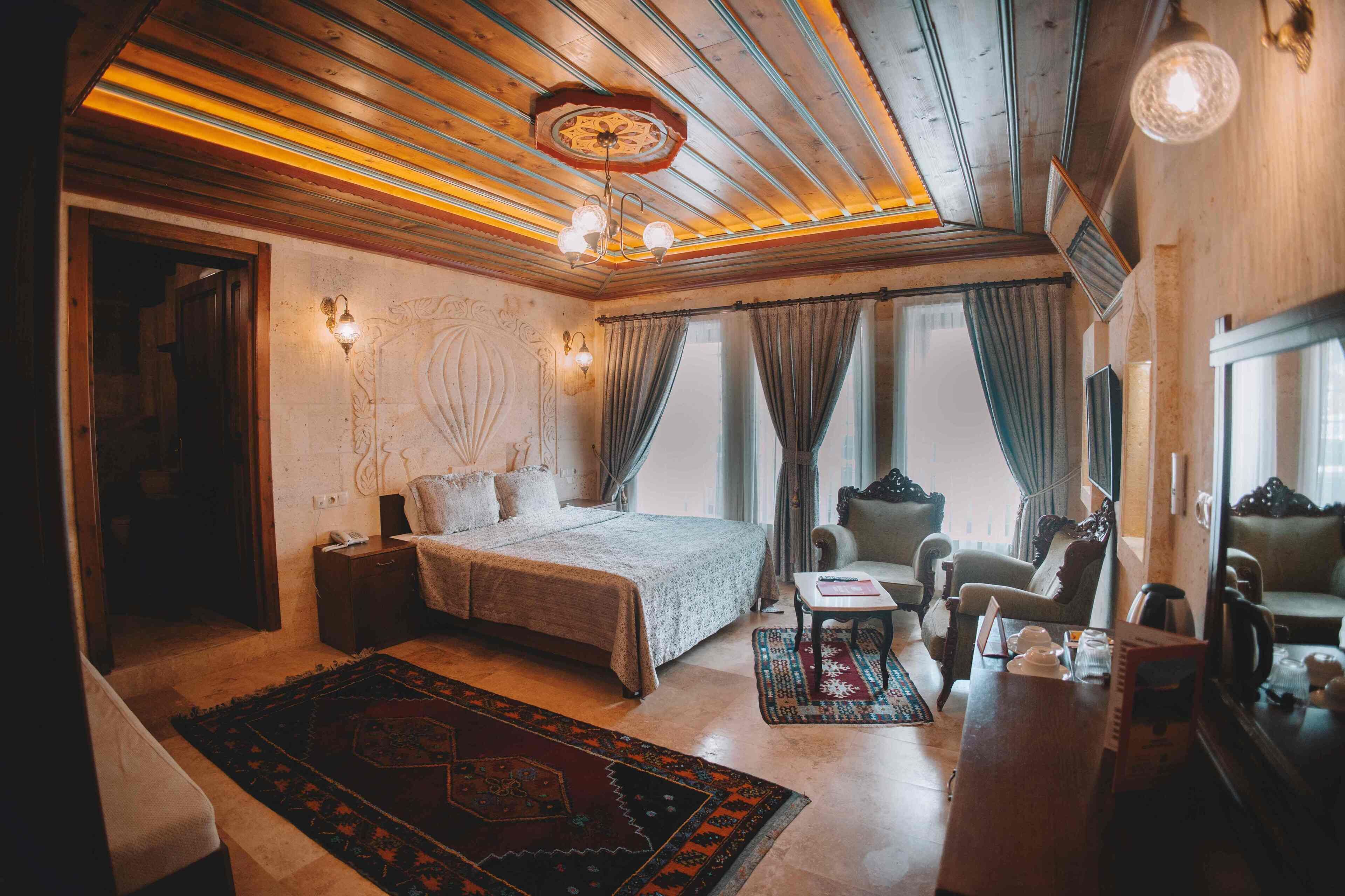 Deluxe Double or Twin Room | Egyptian cotton sheets, premium bedding, minibar, individually decorated