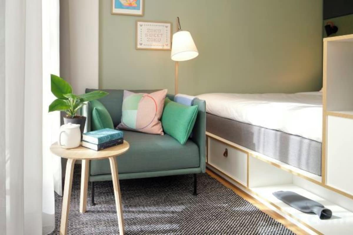 1 bedroom, premium bedding, in-room safe, desk