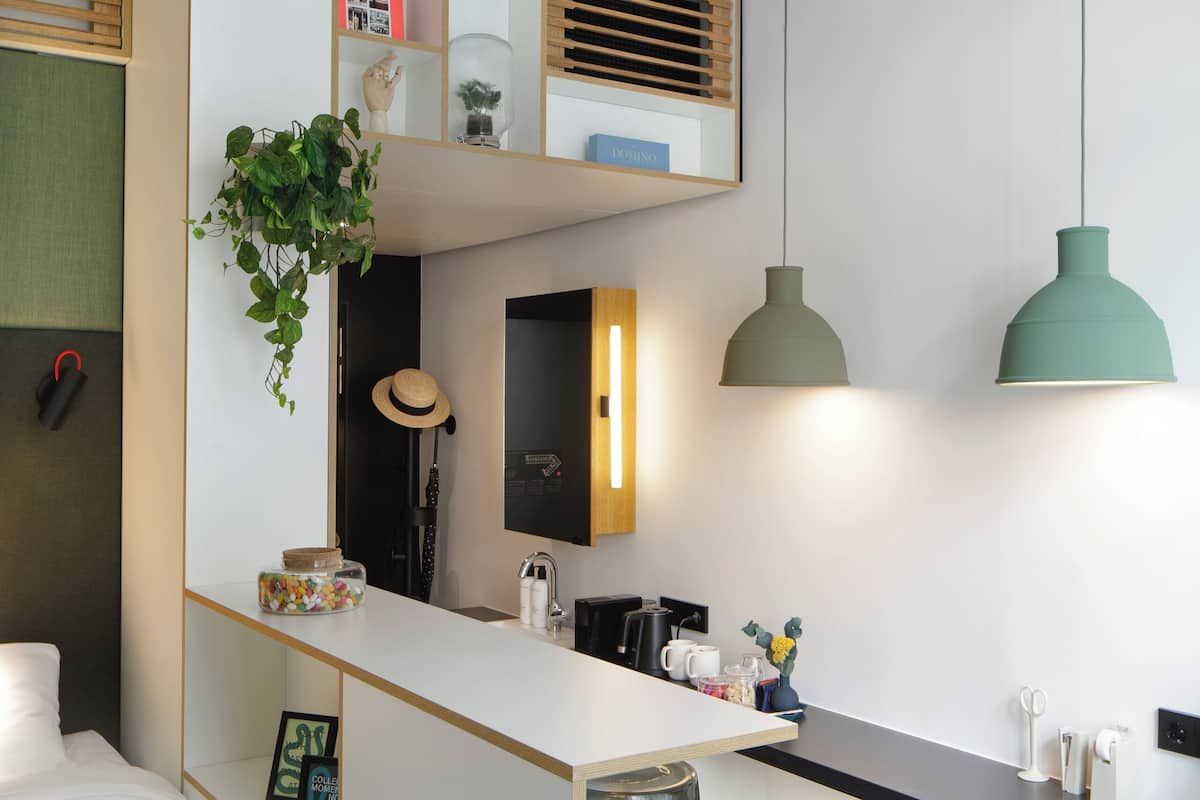 Zoku Room | 1 sovrum och sängtillbehör av högsta kvalitet