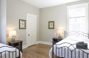 House, 4 Bedrooms | 4 bedrooms, iron/ironing board, free WiFi, bed sheets