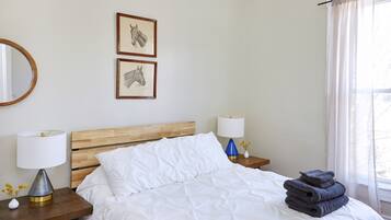 Nhà, 3 phòng ngủ | 3 phòng ngủ, bàn ủi/dụng cụ ủi quần áo, bộ trải giường