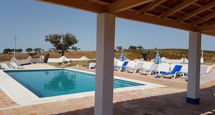 Spacious luxury country house. Shared pool. Fully wheelchair accessible