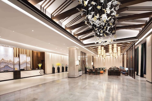 Ramada by Wyndham Yingshan Jiulongwan Resort