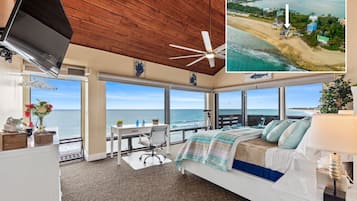 8 quartos, cofres nos quartos, escrivaninha