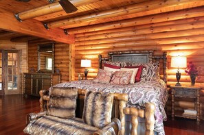 4 Schlafzimmer, Bügeleisen/Bügelbrett, kostenloses WLAN, Bettwäsche