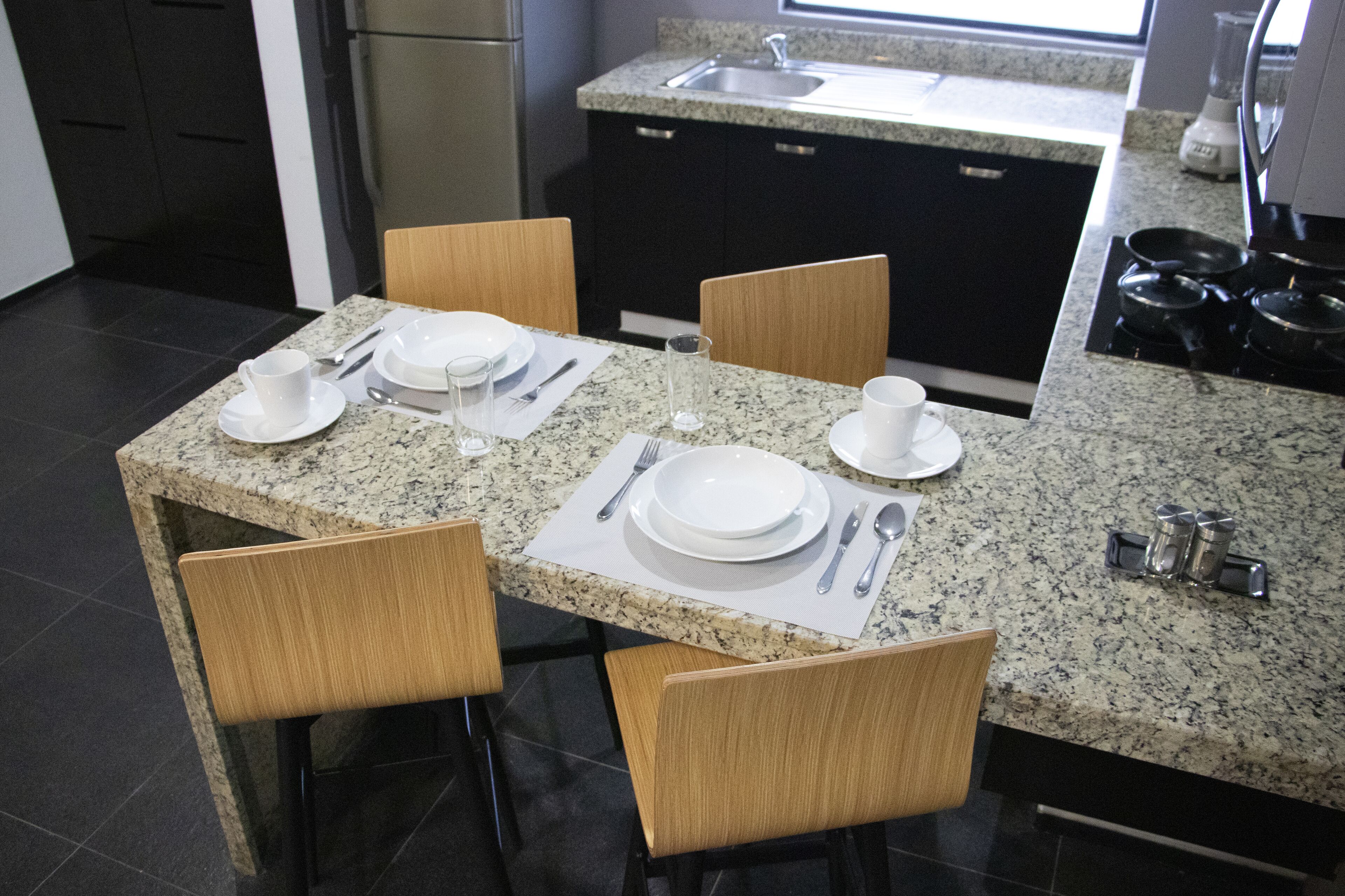 full-sized fridge, microwave, stovetop, blender