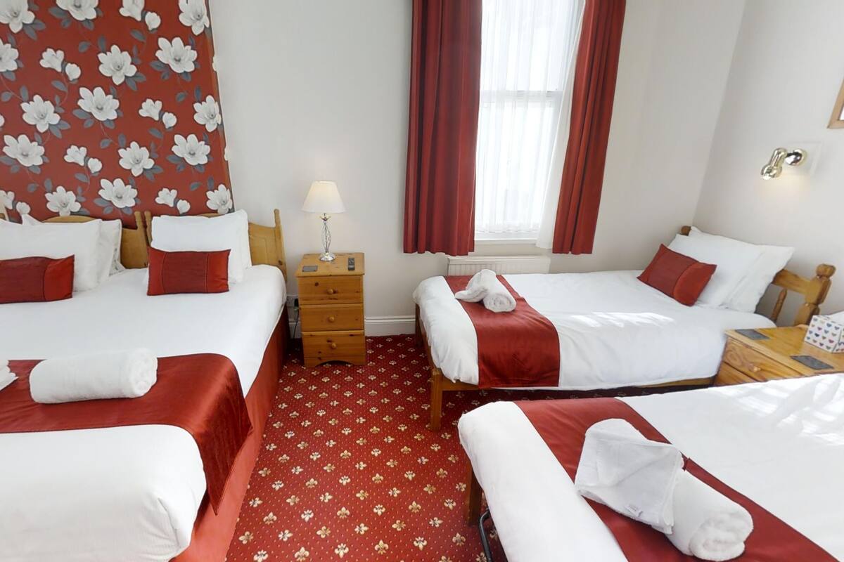 Suite, Ensuite