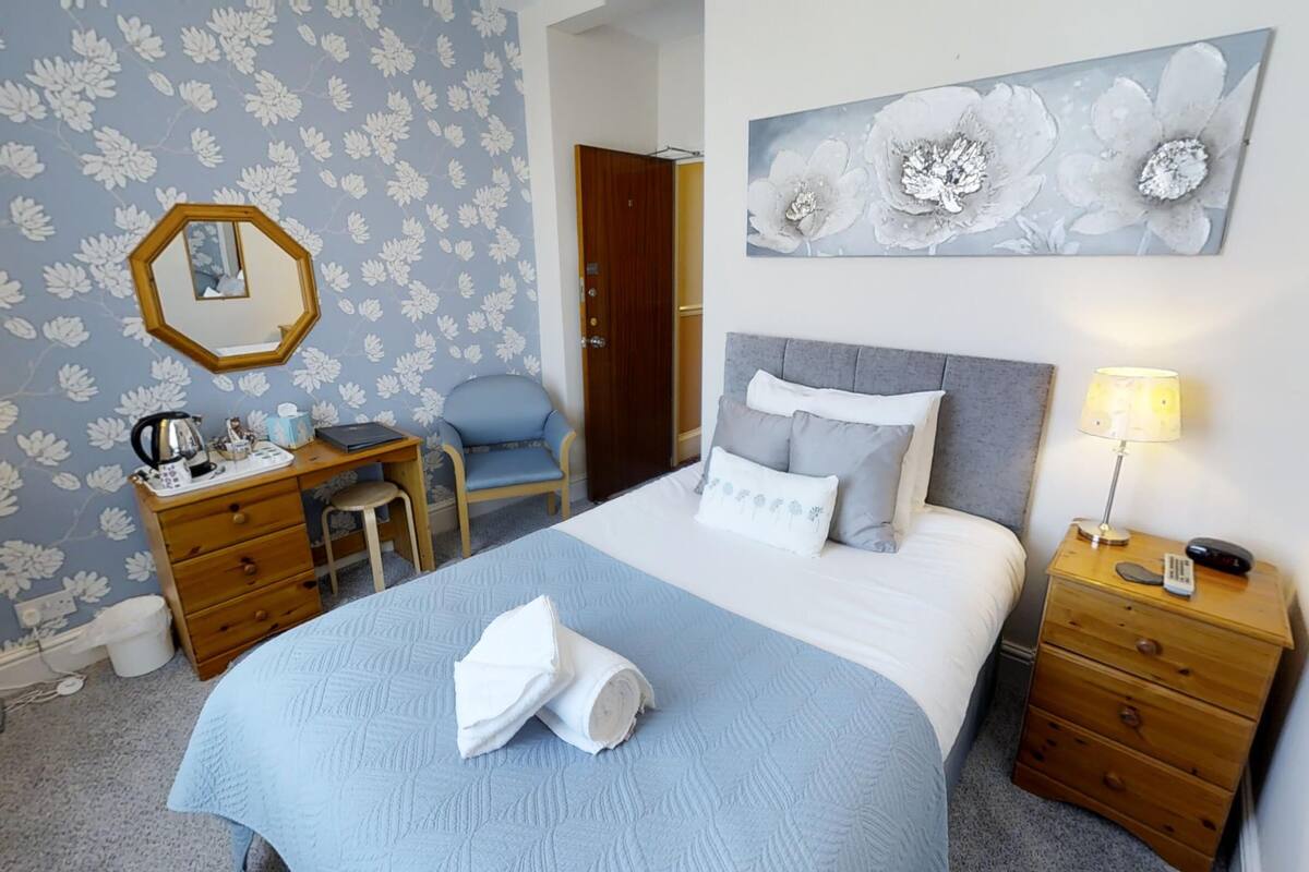 Superior Single Room, Ensuite