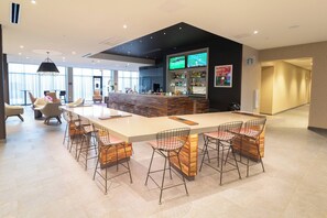 Daily cooked-to-order breakfast for a fee