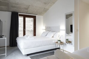 Chambre quadruple Deluxe | Accès au Wi-Fi (inclus)