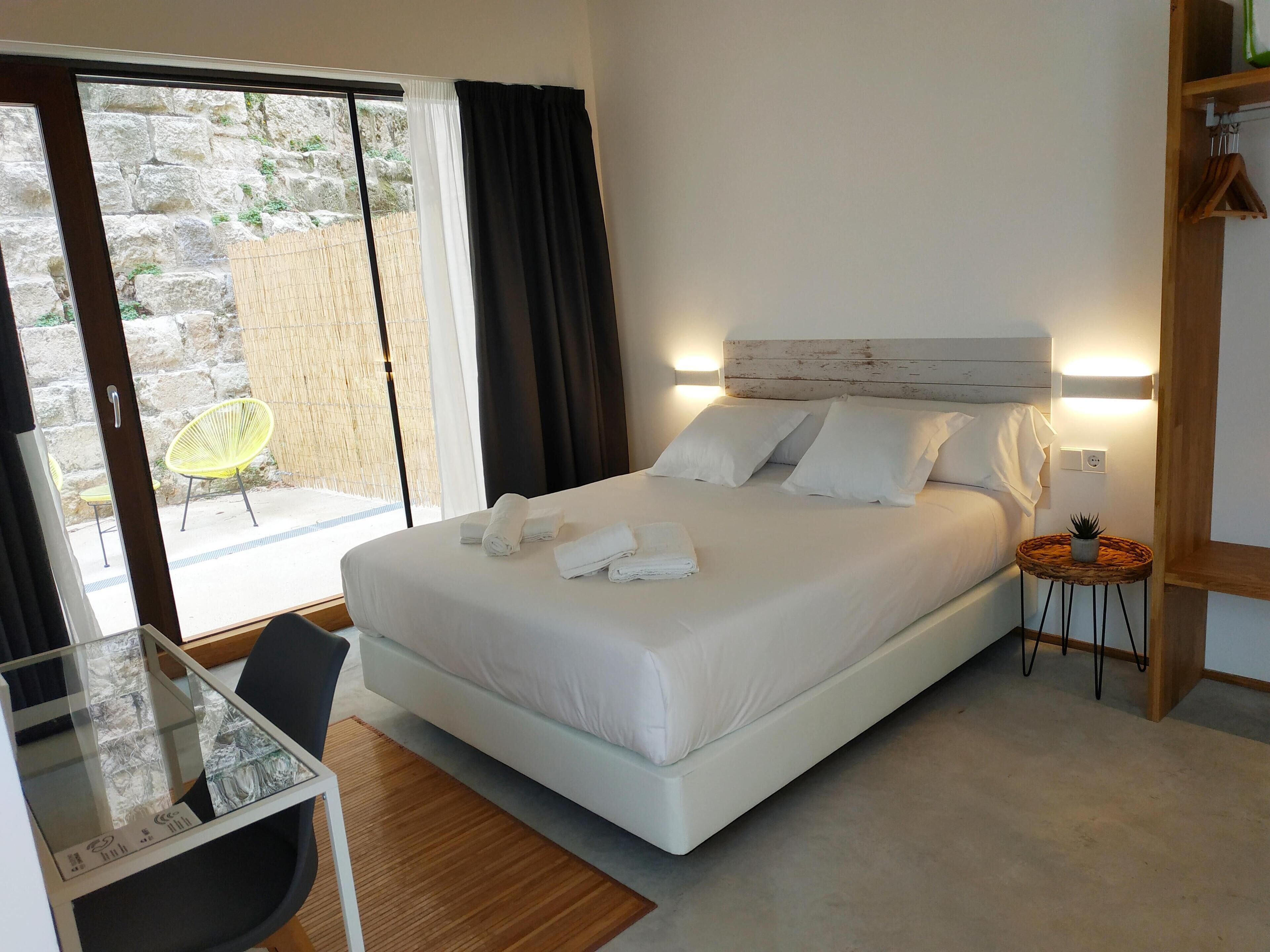 Deluxe tweepersoonskamer, terras | Gratis wifi