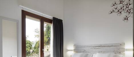 Deluxe Double Room | Free WiFi