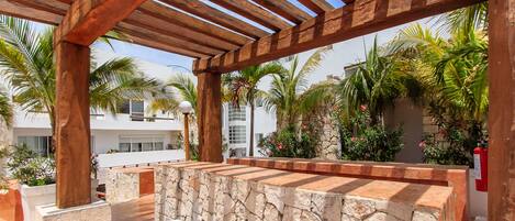 45-inch Smart TV with digital channels, TV