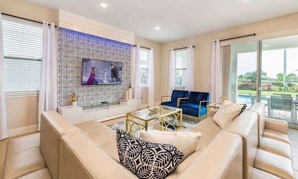 TV, video game console, ping pong - Vibrant Sun-Filled Villa with Gaming Loft at Encore (Kissimmee)