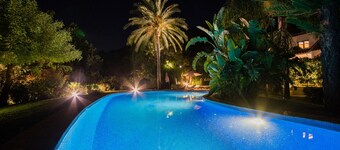 Cubo's Villa Las Lagunas de Azahar / free wifi / high privacy / private pool