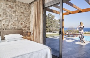 10 Schlafzimmer, Zimmersafe, Bügeleisen/Bügelbrett, WLAN