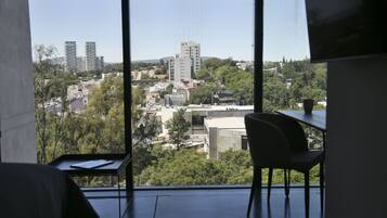 Suite estudio ejecutiva J | Balcony view