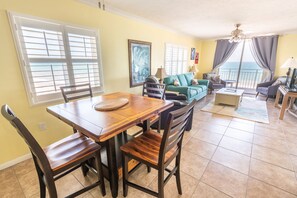 Dining - Ocean front corner unit with quiet beach (Indian Harbour Beach)
