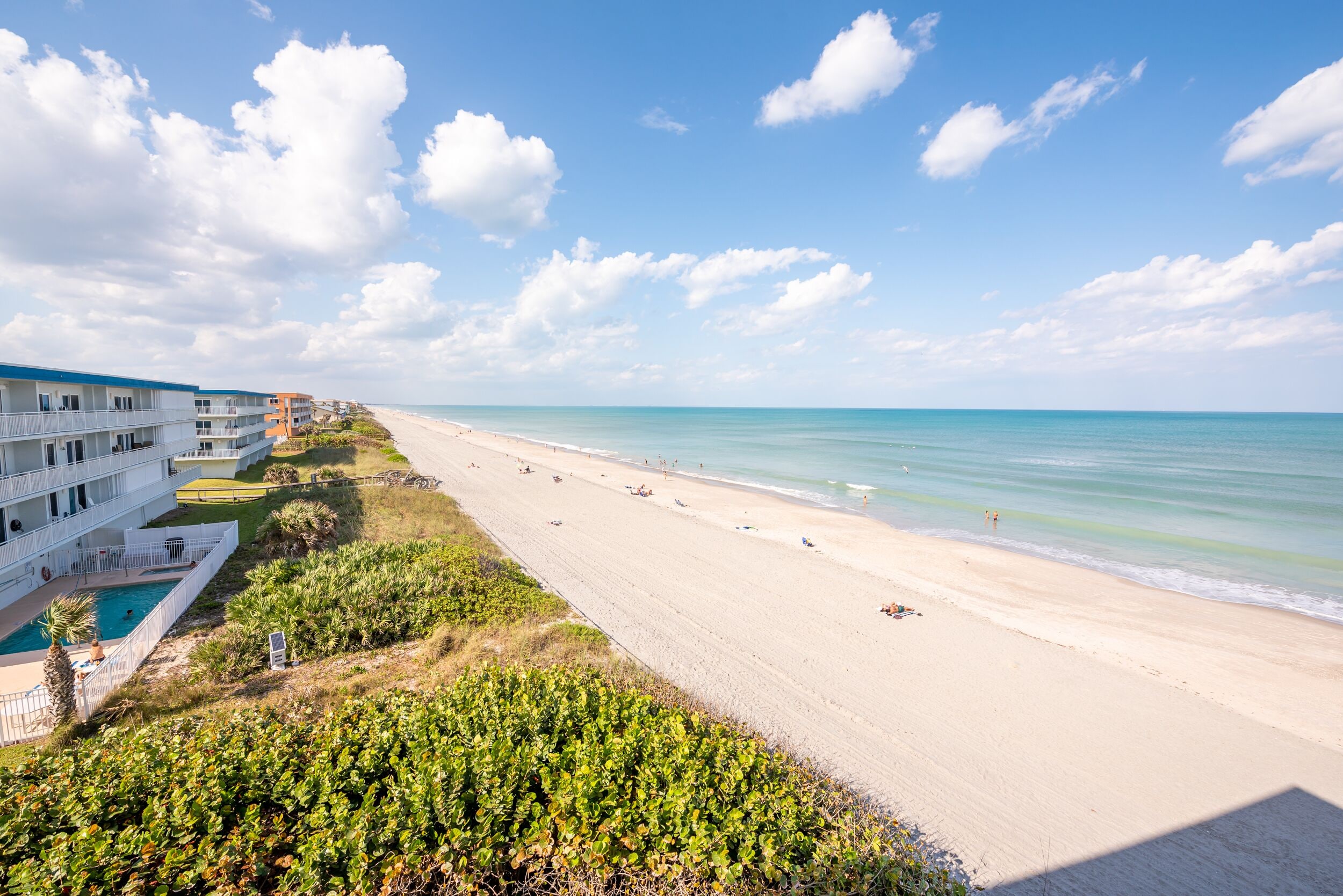 Ocean front corner unit with quiet beach