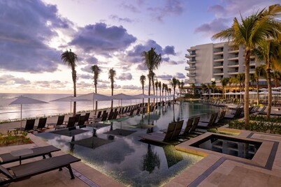 Hilton Cancun, an All-Inclusive Resort