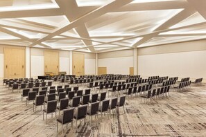 Business center - Hilton Cancun, an All-Inclusive Resort (Cancun)