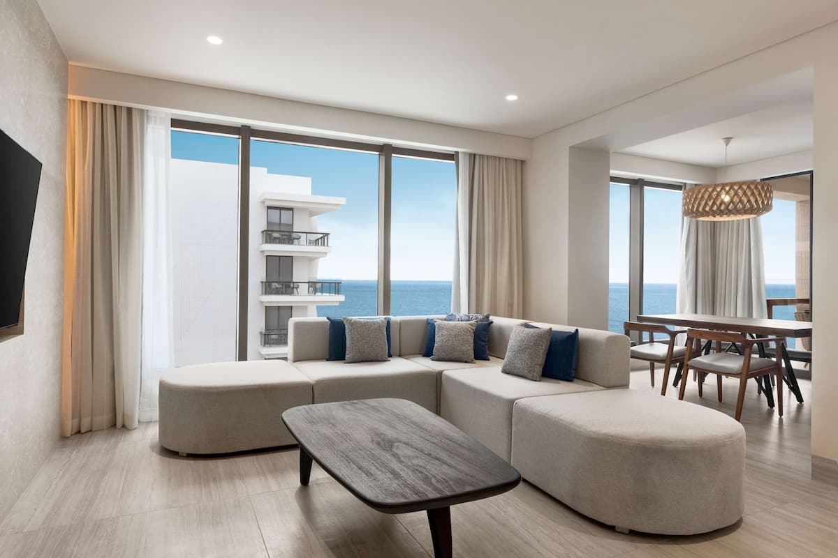 Suite Deluxe, 1 très grand lit, vue océan