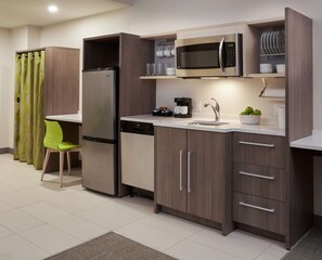 Coffee/tea maker - Home2 Suites by Hilton Ft. Lauderdale Downtown, FL (Fort Lauderdale)