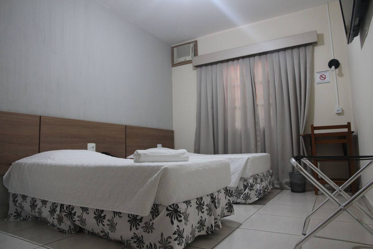 deluxe double or twin room | hypo-allergenic bedding, desk, laptop workspace, free wifi