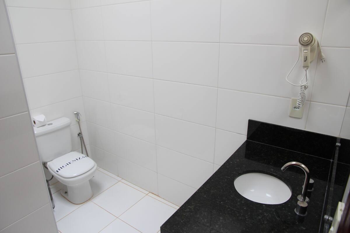 luxury double or twin room | bathroom | shower, hair dryer, bidet, towels