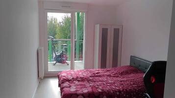 1 chambre, bureau, fer et planche Ă  repasser, Wi-Fi gratuit