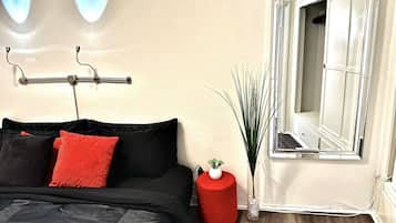 1 chambre, bureau, fer et planche Ă  repasser, Wi-Fi