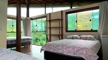 Quarto standard | Frigobar, roupa de cama