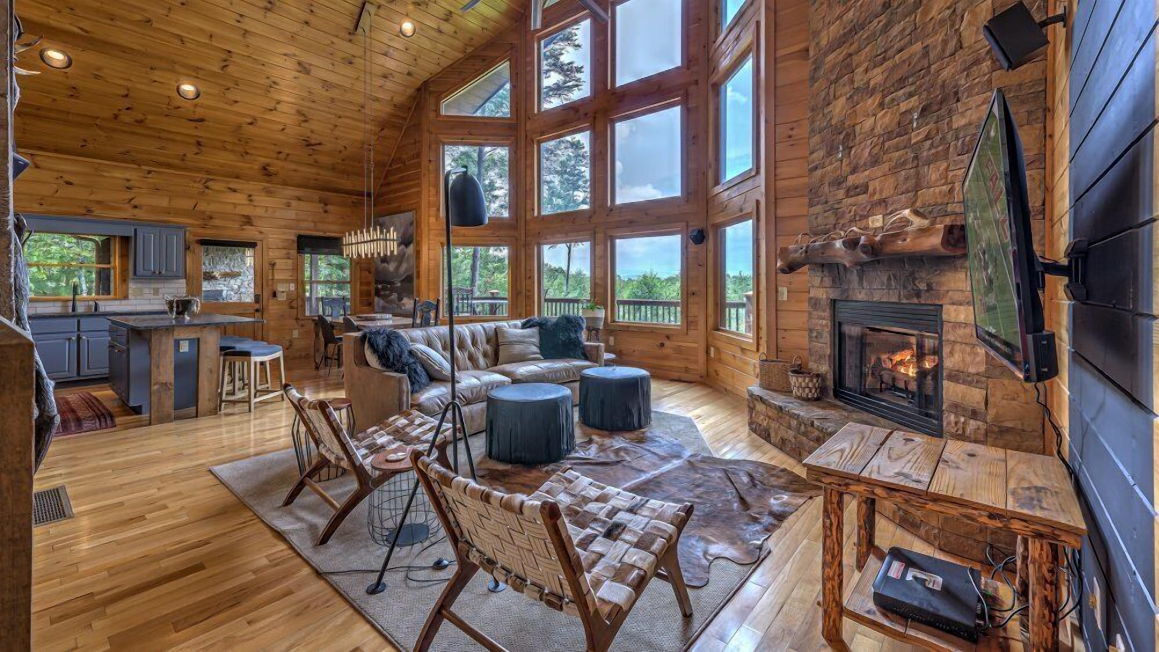 Télévision, cheminée, baby-foot, table de tennis de table