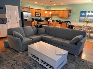 TV connectée, lecteur de DVD, vidéothèque