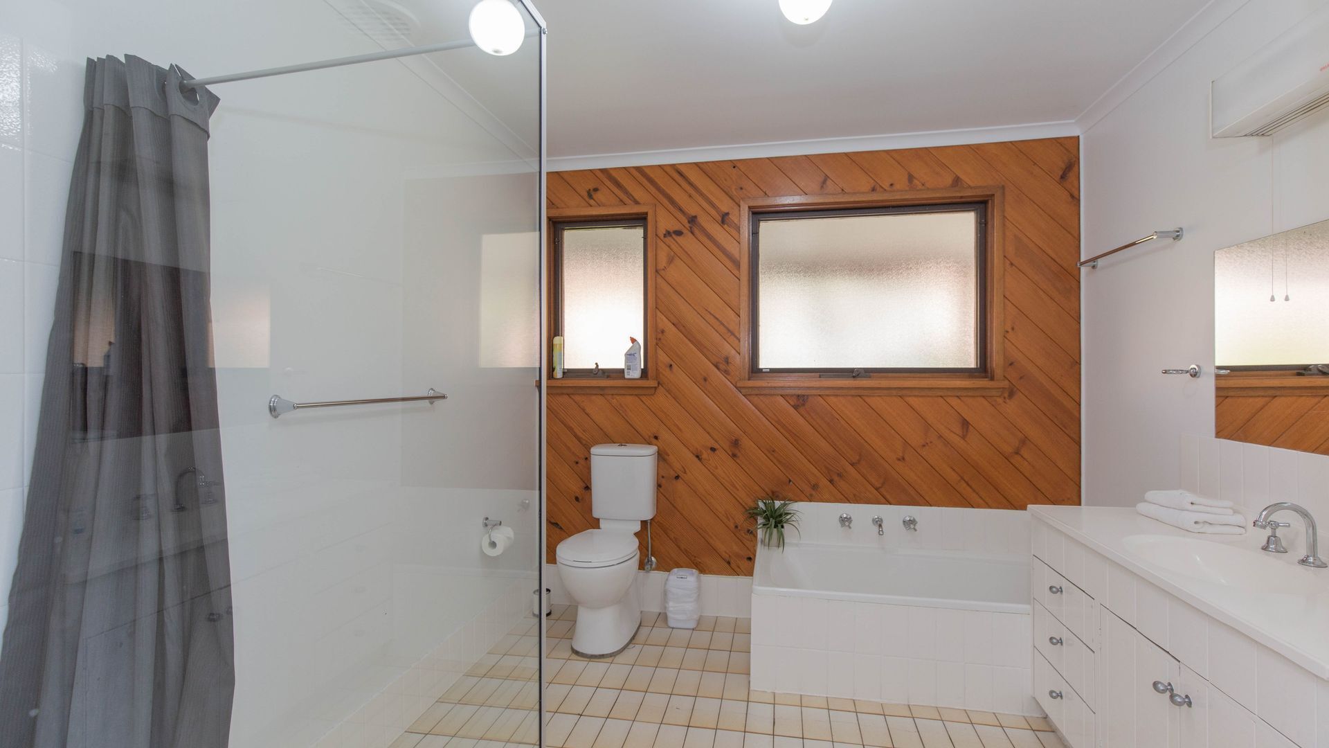 Winterwood - 9 Camira Avenue — image 11