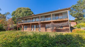 Exterior - Winterwood - 9 Camira Avenue (East Jindabyne)