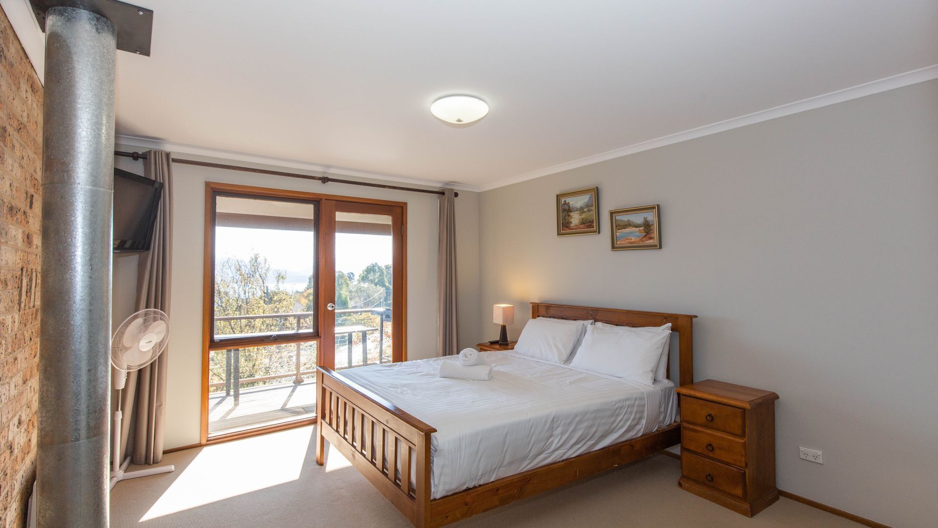 Winterwood - 9 Camira Avenue — image 8