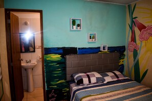 Individually furnished, free WiFi, bed sheets