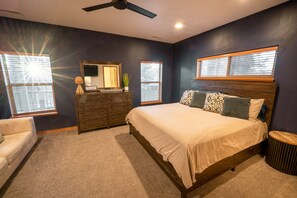 3 Schlafzimmer, Bügeleisen/Bügelbrett, Reisekinderbett, kostenloses WLAN