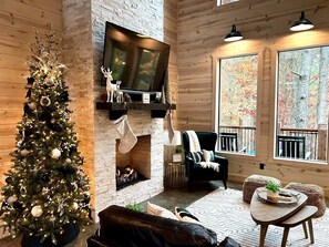 Smart-tv, pejs, videospil, stereoanlæg