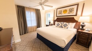 1 Schlafzimmer, Zimmersafe, Schreibtisch, Bügeleisen/Bügelbrett