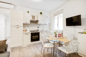 Oven, stovetop, toaster