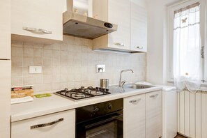 Fogão, cooktop, torradeira