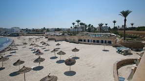 Windsurfing, beach volleyball