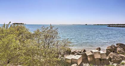 Waterfront Bass Island Retreat w/ Balcony + TV